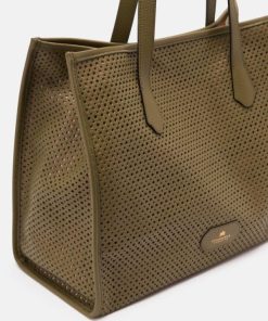 Theposthouse.shop000ff3bd99 3