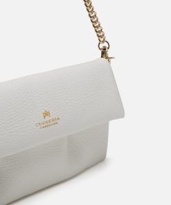 Theposthouse.shop053078d012 3