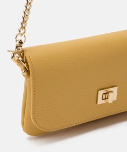 Theposthouse.shop16519cde17 3