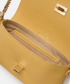 Theposthouse.shop16519cde17 4