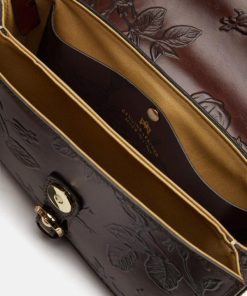 Theposthouse.shop2337a16f8e 4