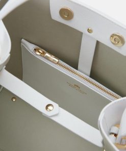 Theposthouse.shop243ce6dcaa 3