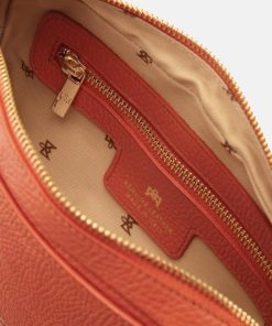 Theposthouse.shop2560490dbe 4