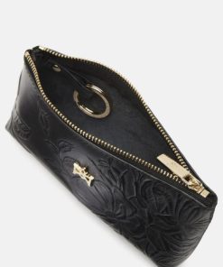 Theposthouse.shop2a2d29af22 3