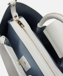 Theposthouse.shop42d76fd88b 4