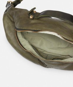 Theposthouse.shop48d084cdc8 4