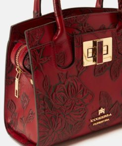 Theposthouse.shop5e98e49e65 3