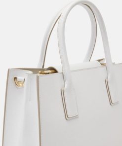 Theposthouse.shop95924f062a 3