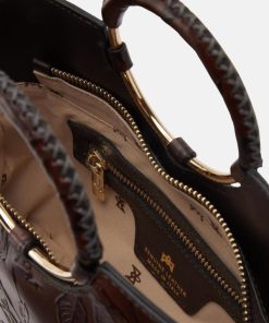 Theposthouse.shop9630f88f12 4