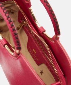 Theposthouse.shop972a72b83d 3