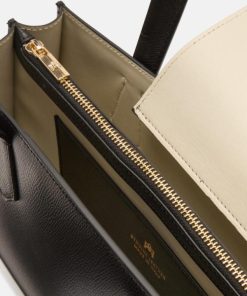 Theposthouse.shop9ca9e8b70d 4