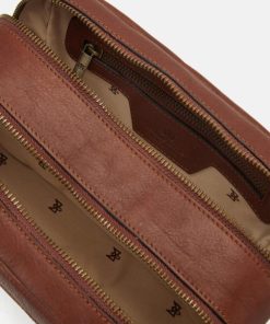 Theposthouse.shopb84b29166f 4