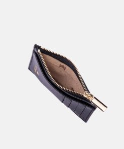 Theposthouse.shopd27cc5b4bc 3